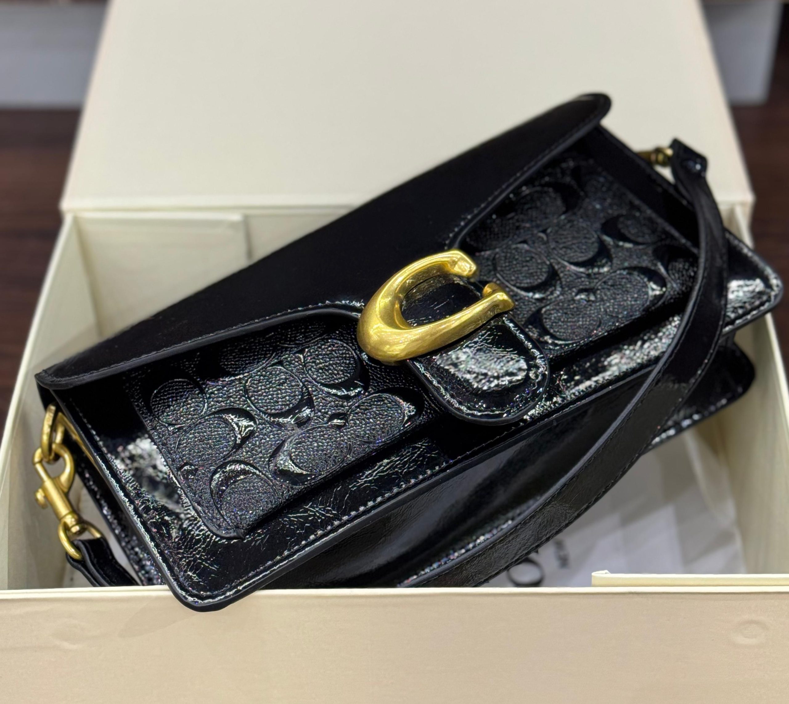 42e07239-bc62-49ab-9068-9c5e7173dd40 Coach Tabby Shoulder Bag