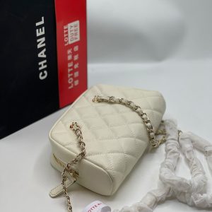 Chanel Small Bowling Black GHW
With brand box 
With brand dust bag
Size 11.7 x 19.5 x 5.5 cm